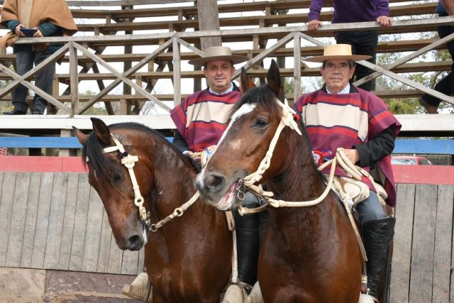 8c1f0e57 4300 4220 8bc8 7c9139031777